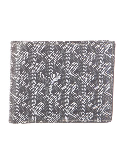 gray goyard wallet